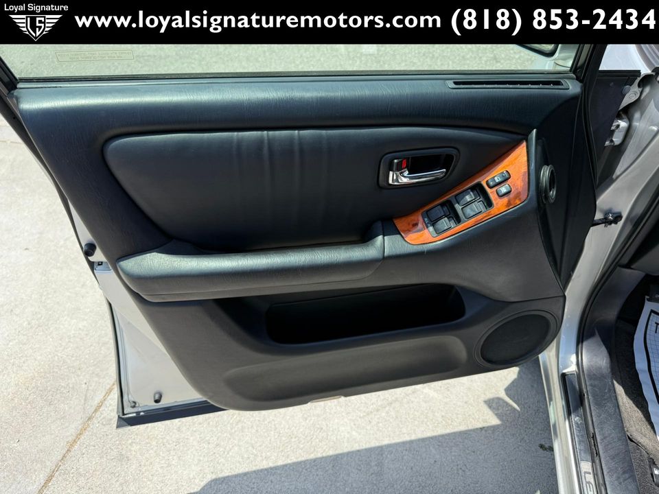2002 Lexus RX 300