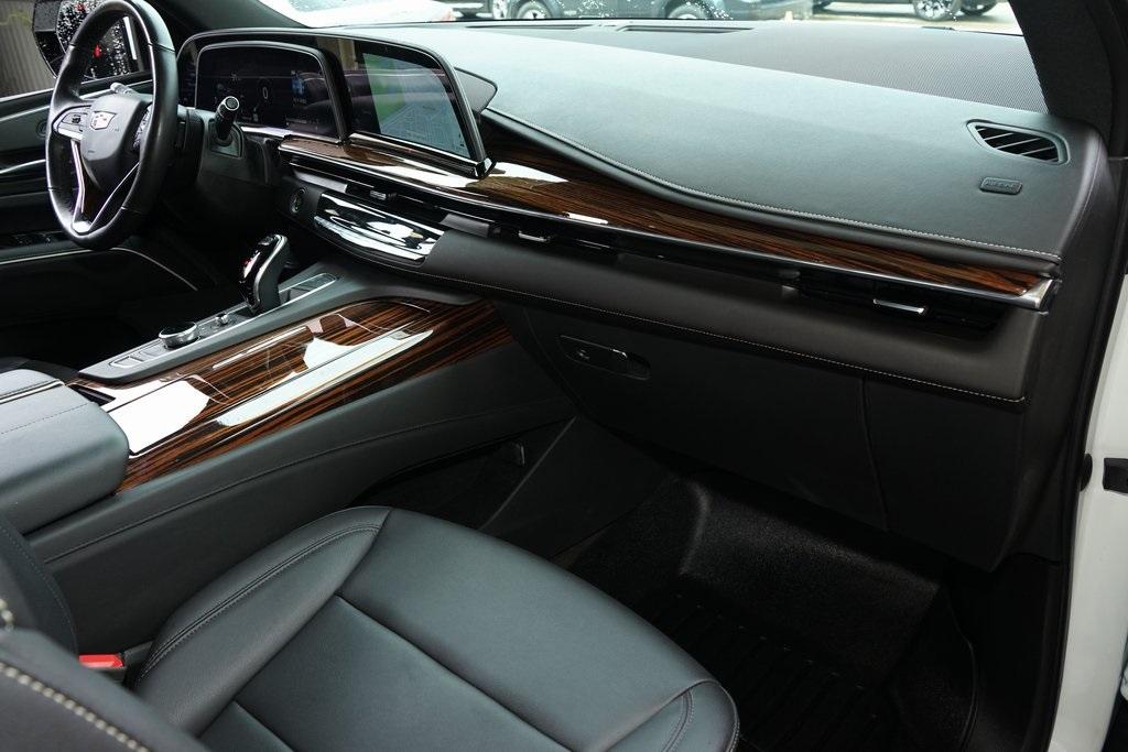 2023 Cadillac Escalade ESV