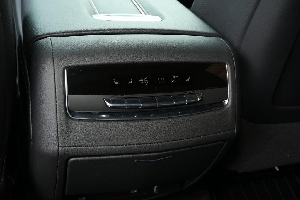 2023 Cadillac Escalade ESV