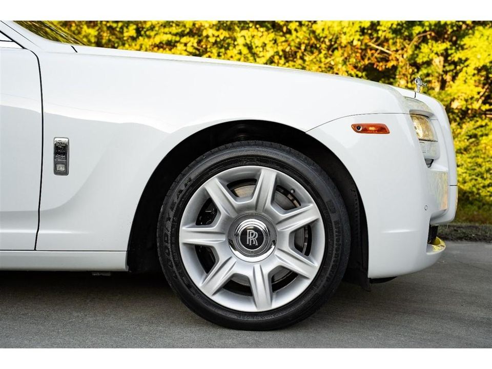 2012 Rolls-Royce Ghost