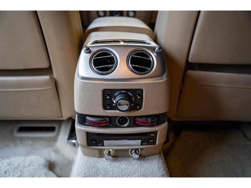 2012 Rolls-Royce Ghost