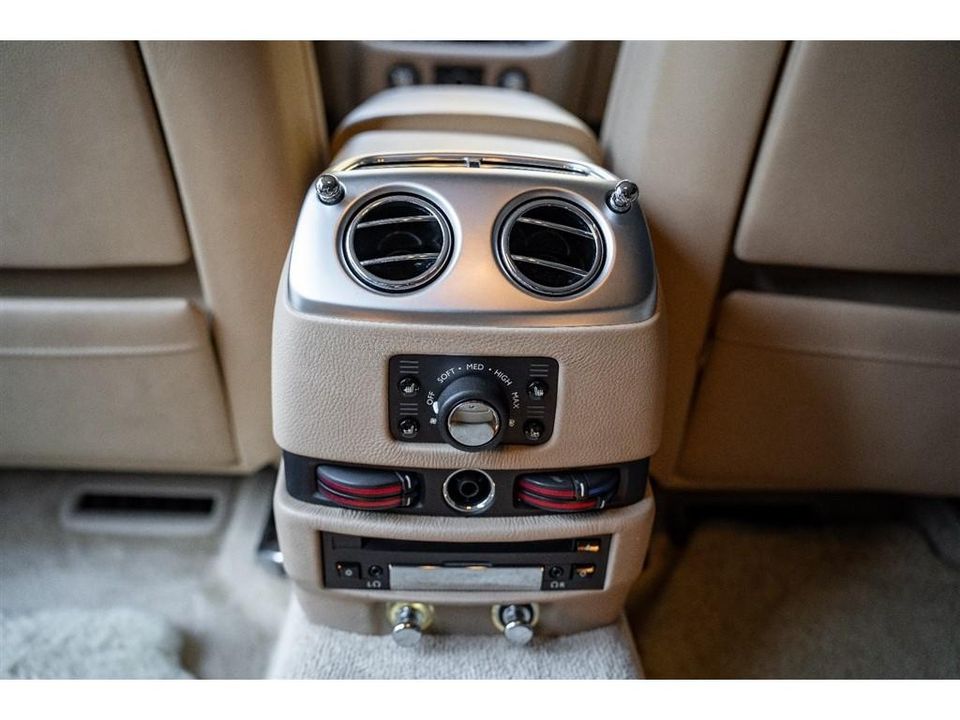 2012 Rolls-Royce Ghost