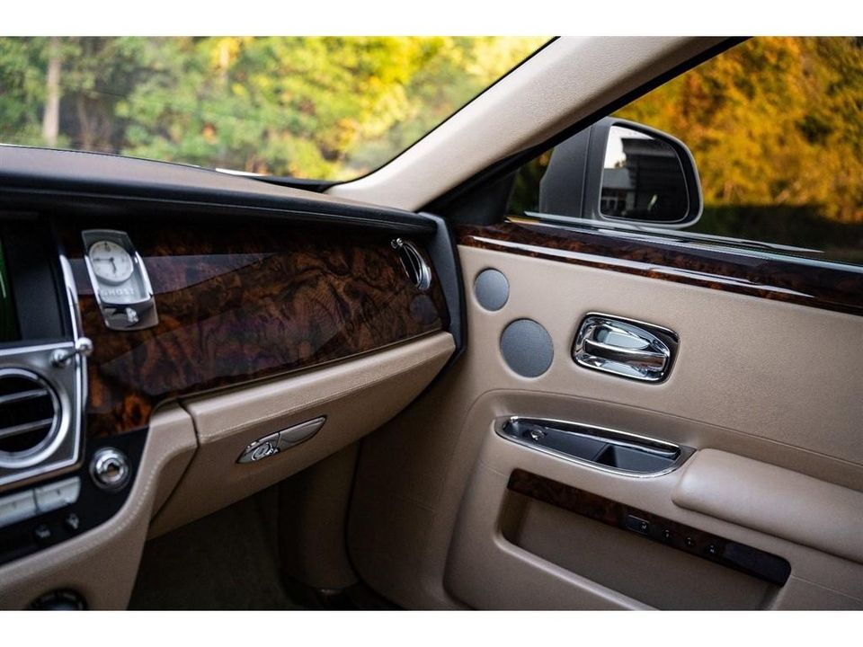 2012 Rolls-Royce Ghost