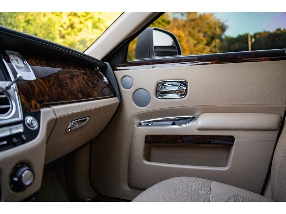 2012 Rolls-Royce Ghost