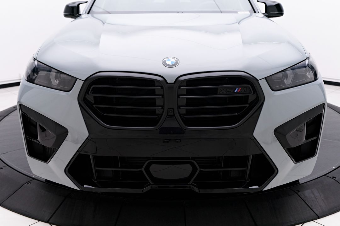 2025 BMW X5 M