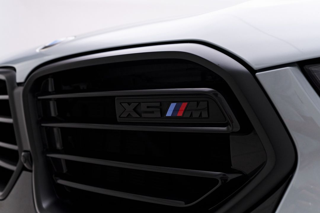 2025 BMW X5 M