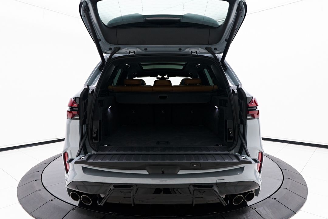 2025 BMW X5 M
