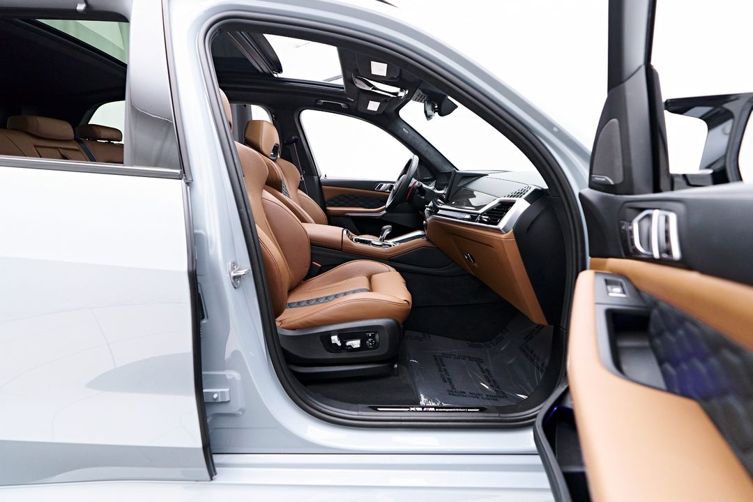 2025 BMW X5 M