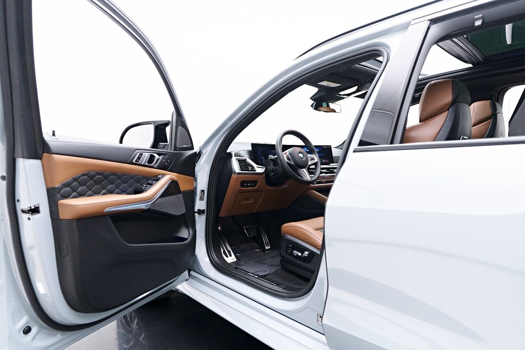 2025 BMW X5 M