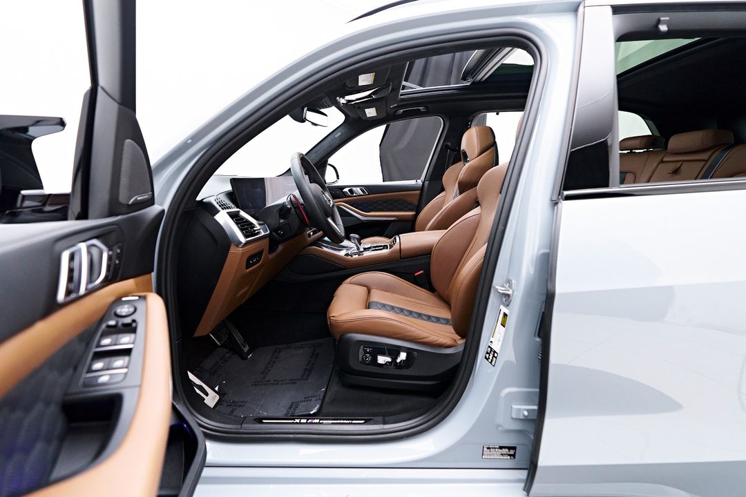 2025 BMW X5 M