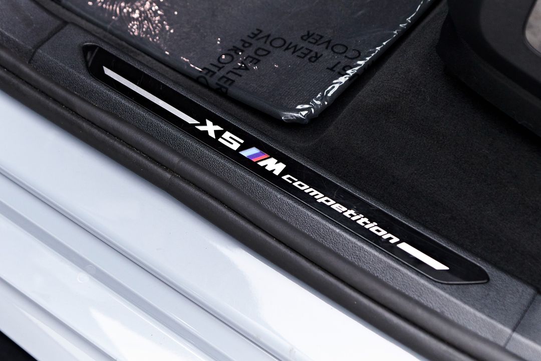 2025 BMW X5 M