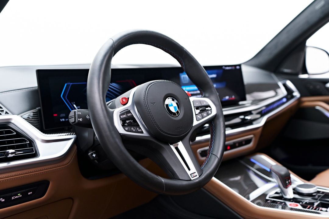 2025 BMW X5 M