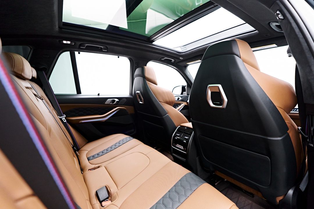 2025 BMW X5 M
