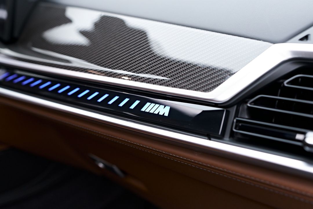 2025 BMW X5 M