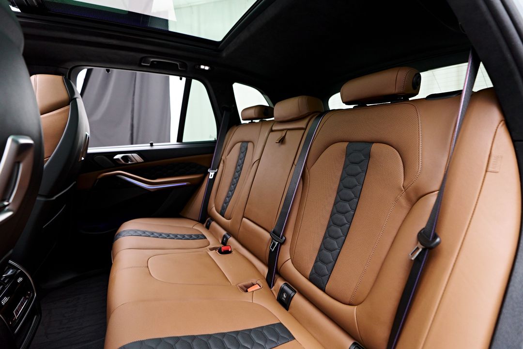 2025 BMW X5 M