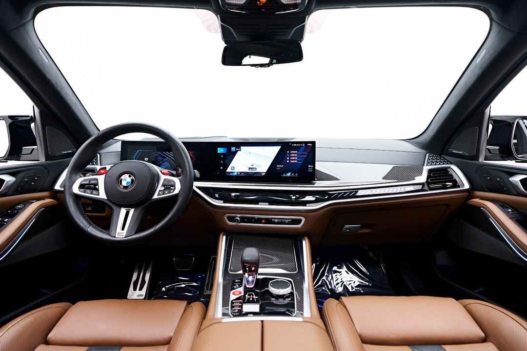 2025 BMW X5 M
