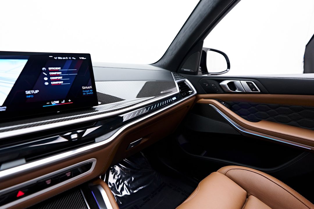 2025 BMW X5 M