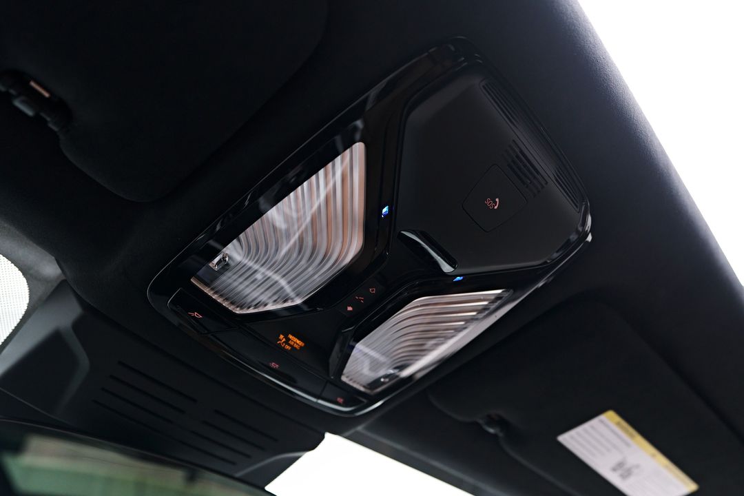2025 BMW X5 M