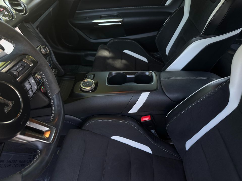 2021 Ford Mustang