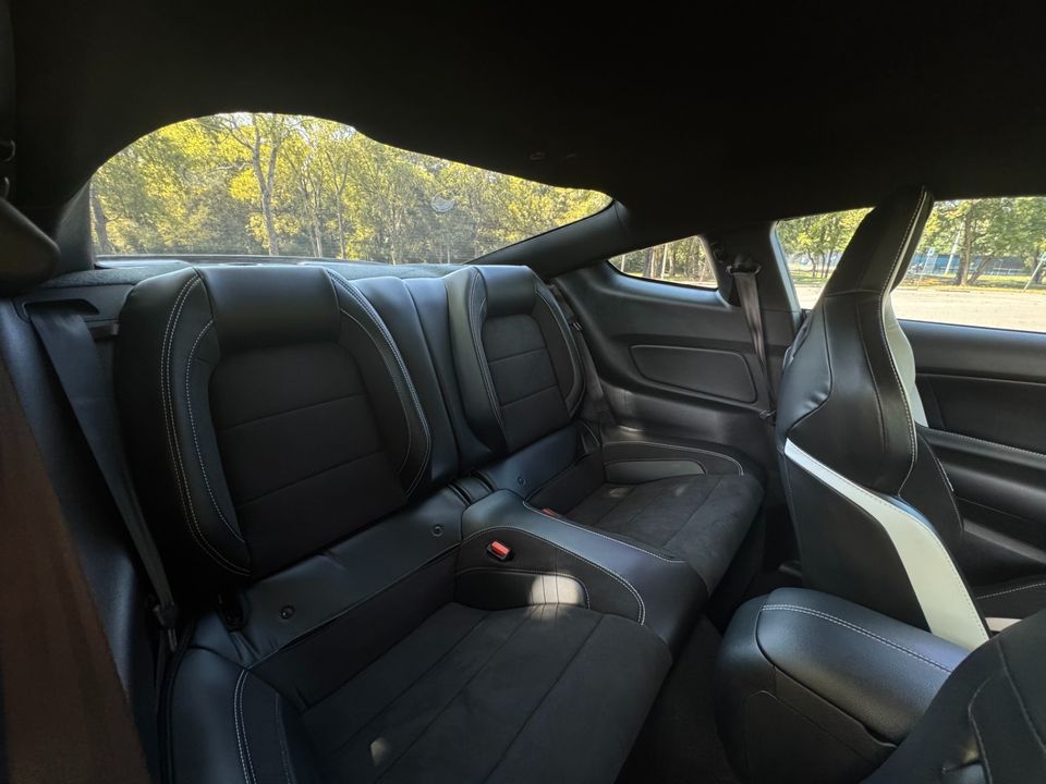 2021 Ford Mustang