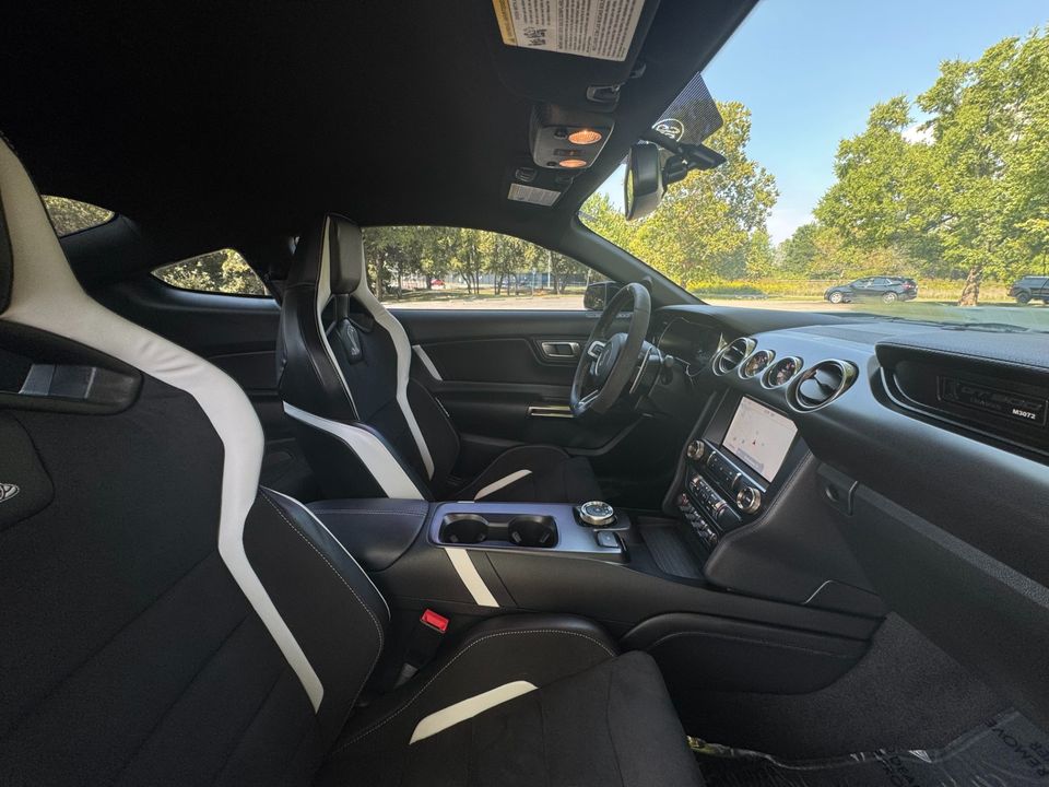 2021 Ford Mustang