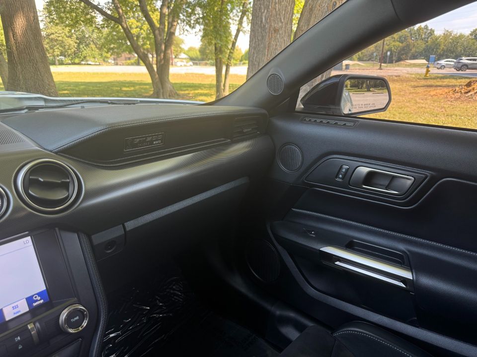 2021 Ford Mustang