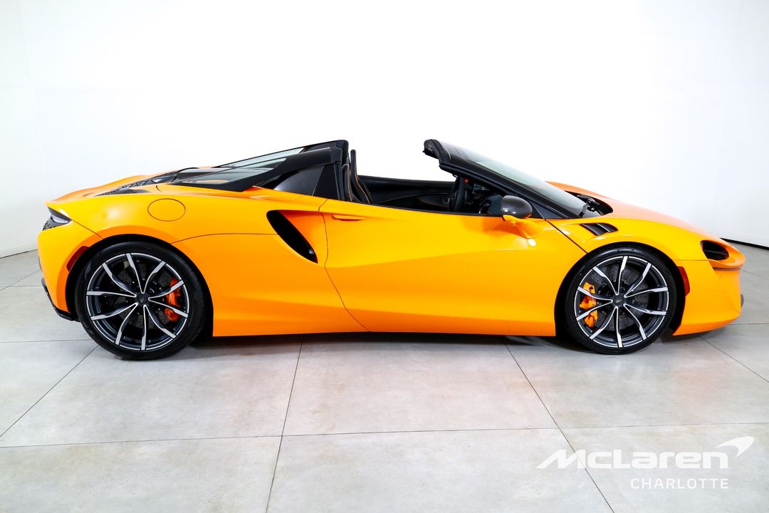 2025 McLaren Artura Spider