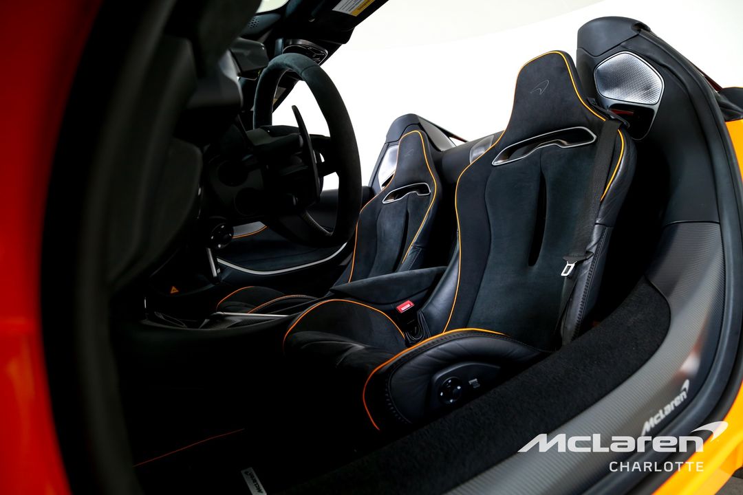 2025 McLaren Artura Spider