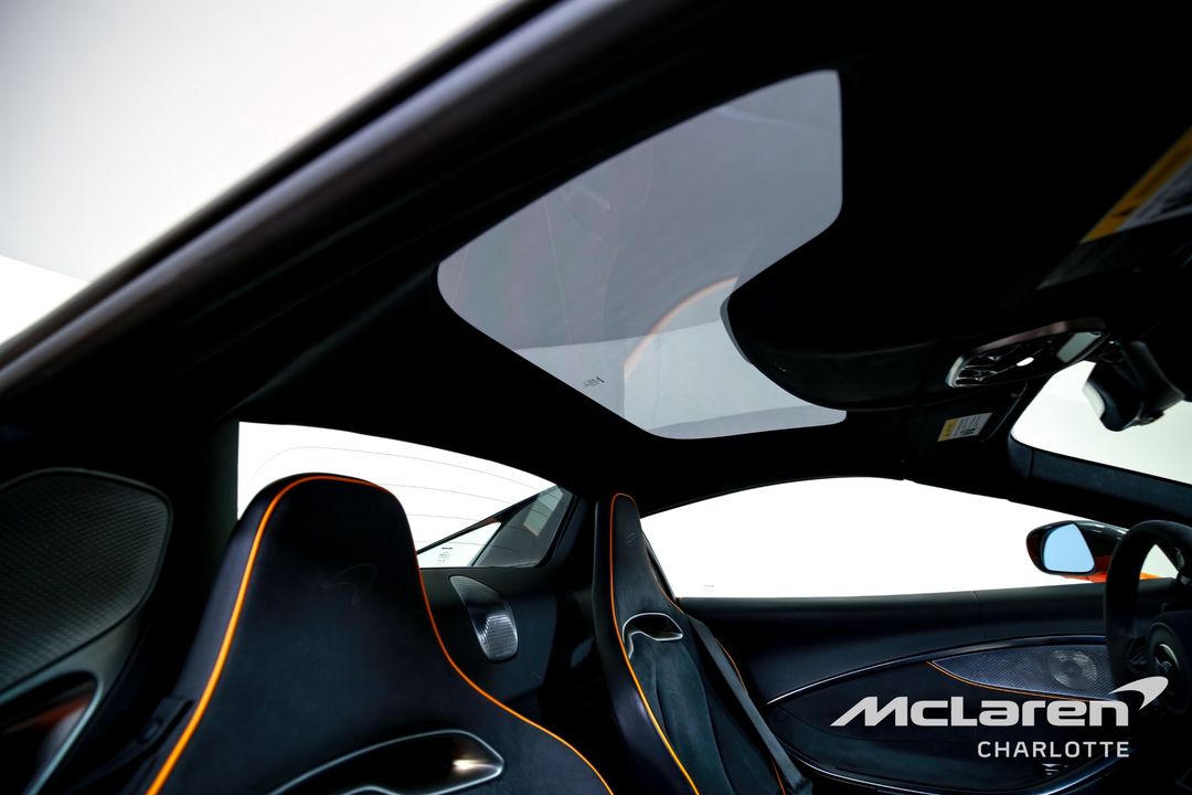 2025 McLaren Artura Spider