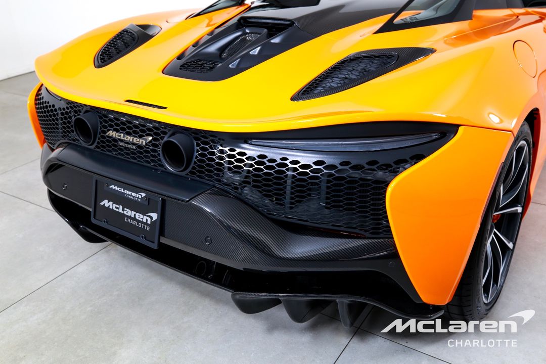 2025 McLaren Artura Spider