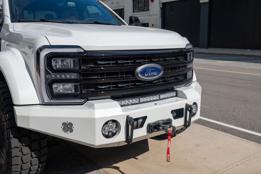 2025 Ford F-550 Elevation Off Grid Black Edition