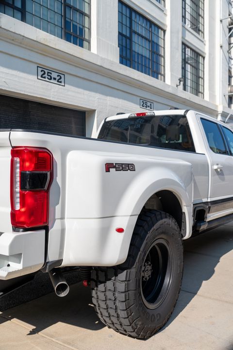 2025 Ford F-550 Elevation Off Grid Black Edition
