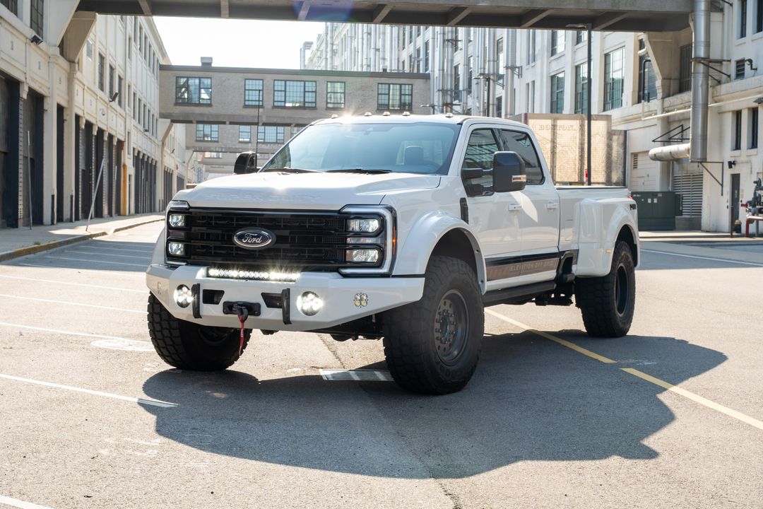 2025 Ford F-550 Elevation Off Grid Black Edition