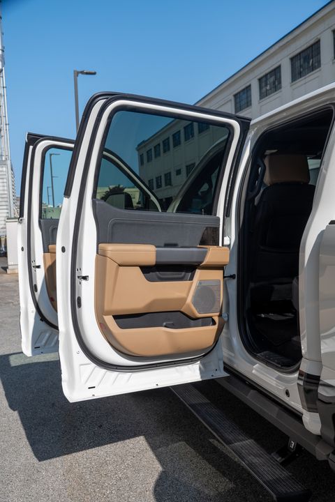 2025 Ford F-550 Elevation Off Grid Black Edition