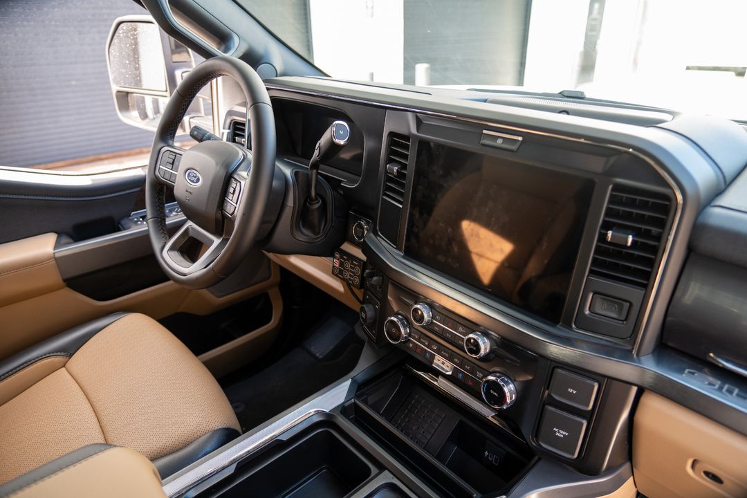 2025 Ford F-550 Elevation Off Grid Black Edition