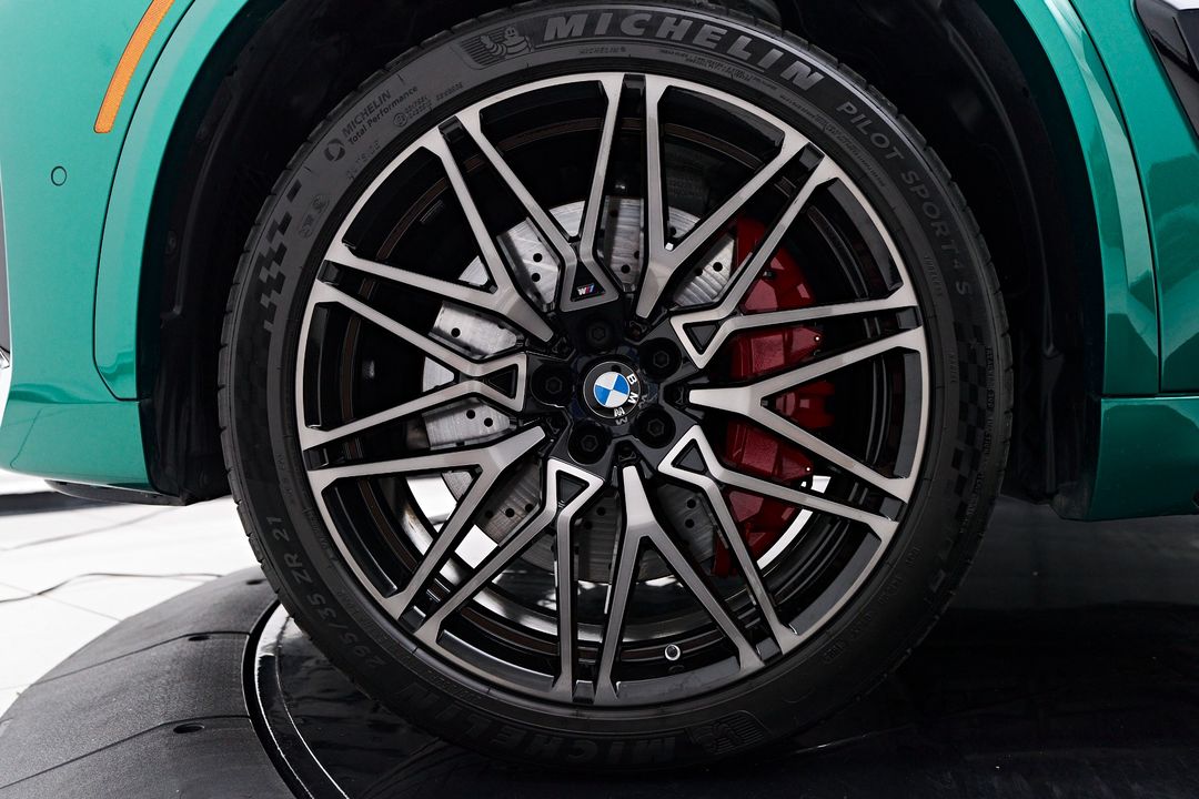2024 BMW X5 M