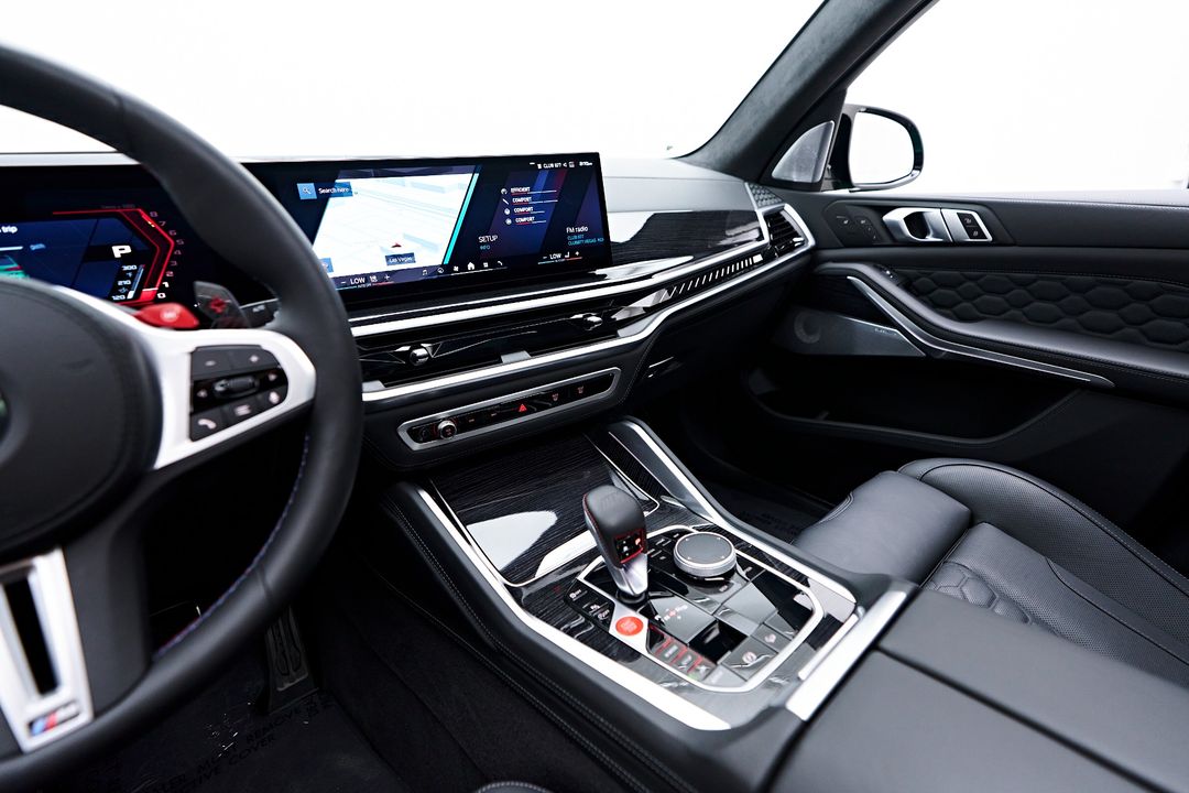 2024 BMW X5 M