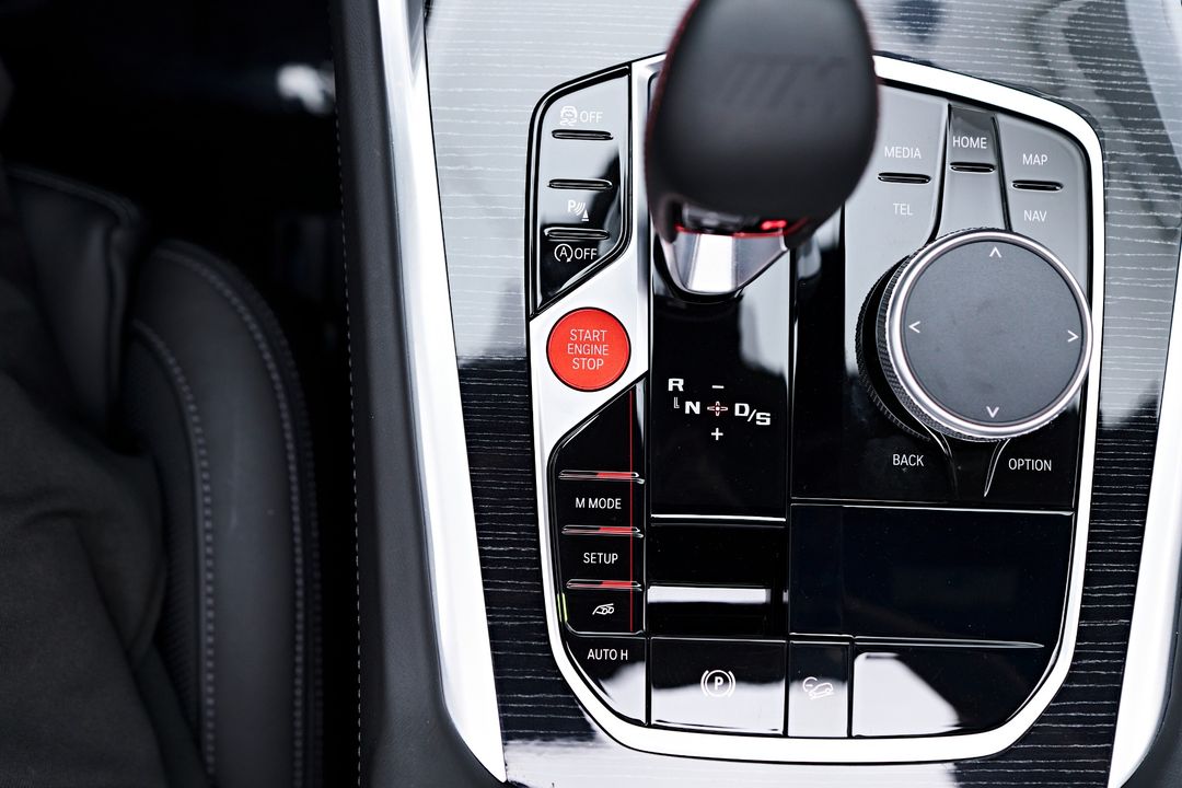 2024 BMW X5 M