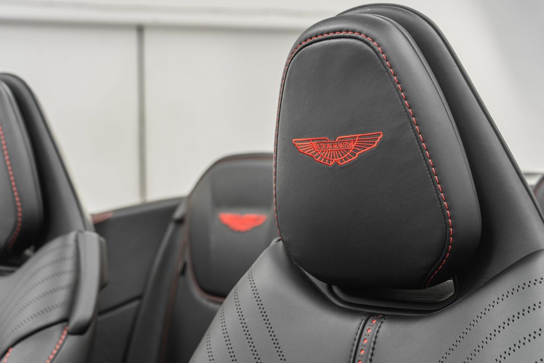 2021 Aston Martin DB11