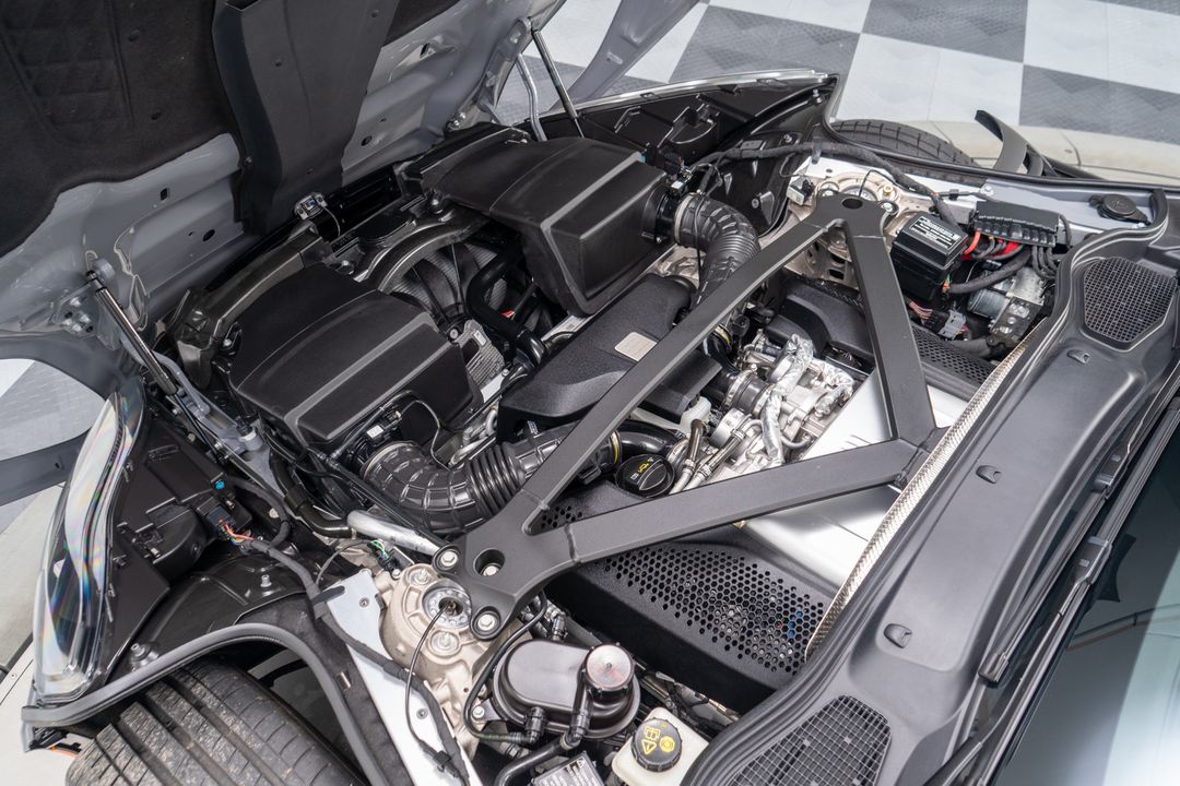 2021 Aston Martin DB11