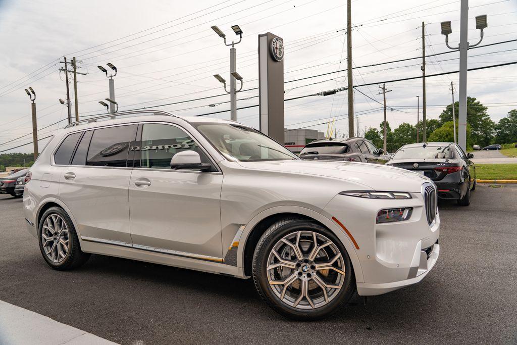 2024 BMW X7