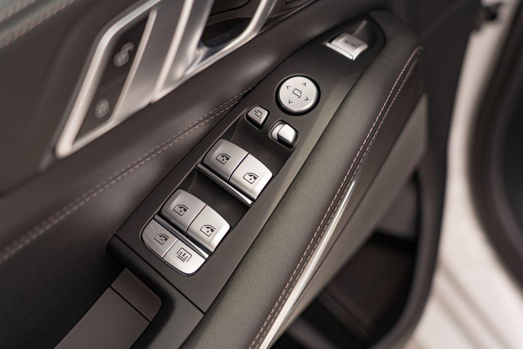 2024 BMW X7