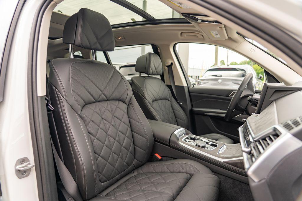 2024 BMW X7