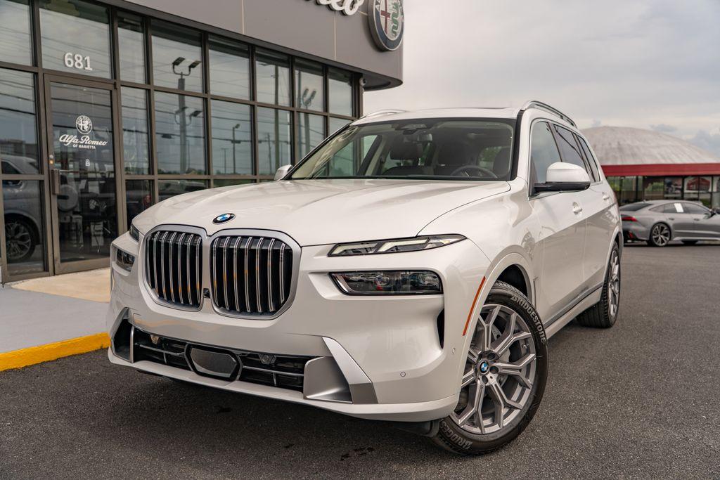 2024 BMW X7