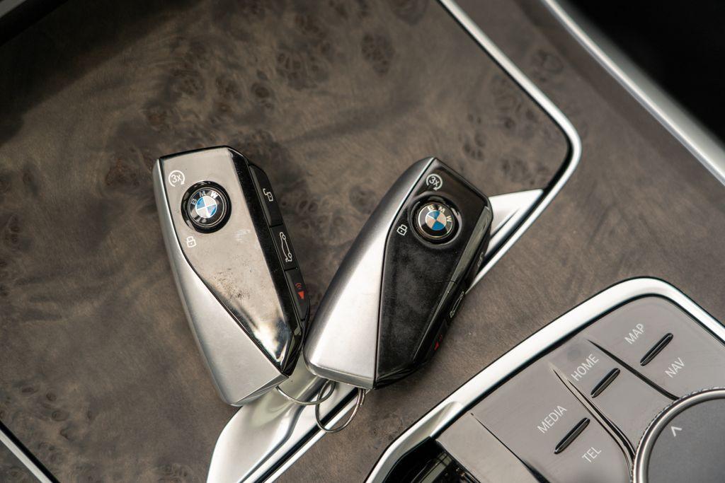 2024 BMW X7