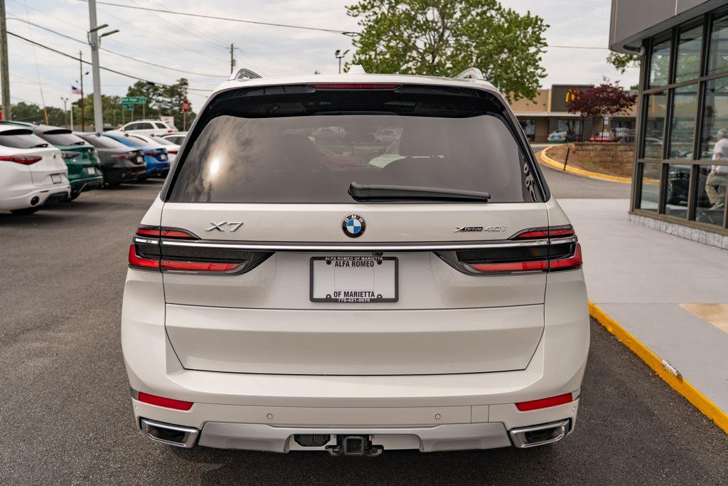 2024 BMW X7