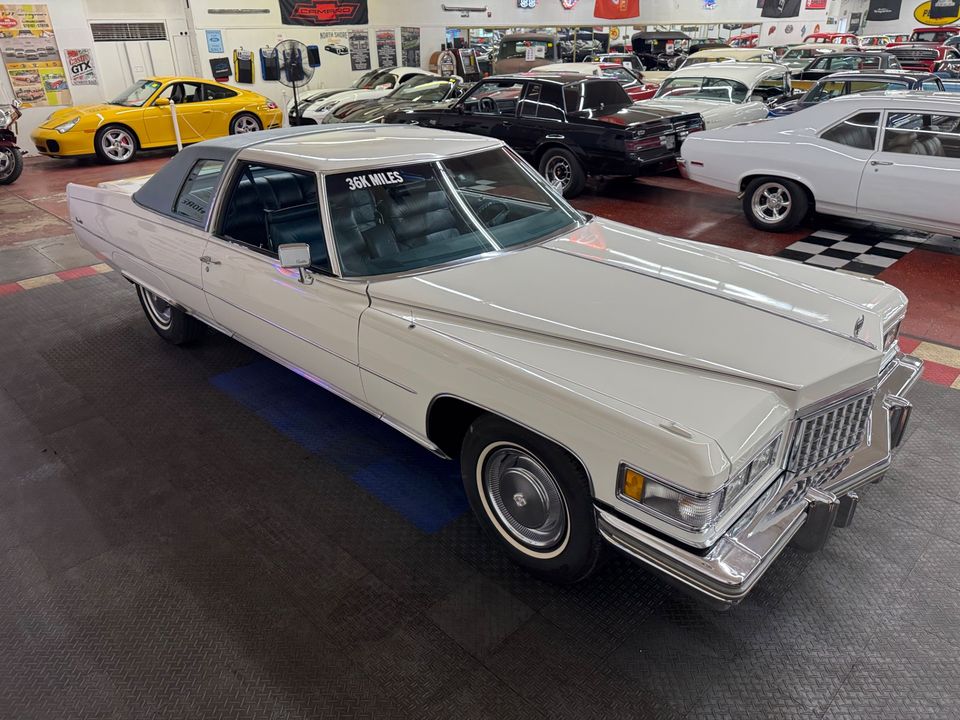 1975 Cadillac Coupe DeVille