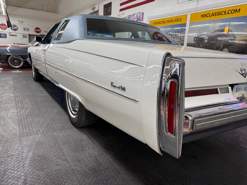 1975 Cadillac Coupe DeVille
