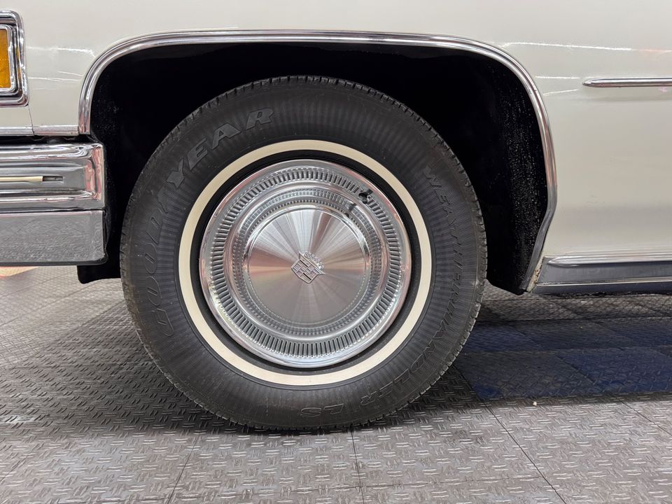 1975 Cadillac Coupe DeVille