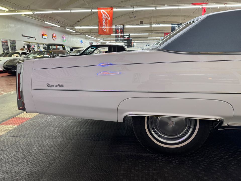 1975 Cadillac Coupe DeVille